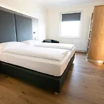 Das Reinisch Just Rooms Hotel