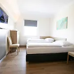 Hotel Das Reinisch Just Rooms 3*