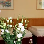Hotel Reinisch Just 3*