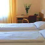 Hotel Das Reinisch Just Rooms 3*
