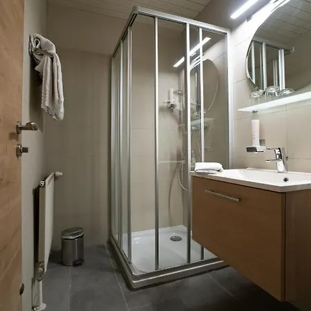 Ξενοδοχείο Das Reinisch Just Rooms 3*