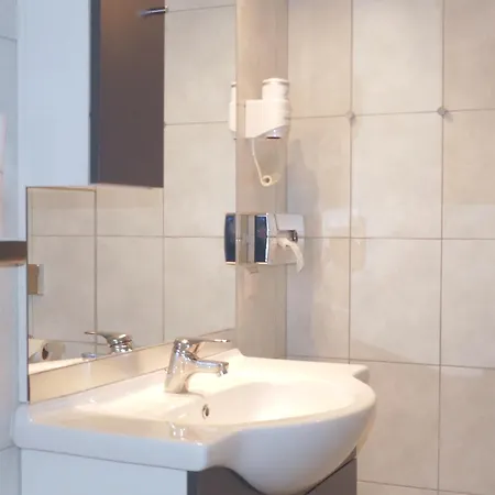 Das Reinisch Just Rooms