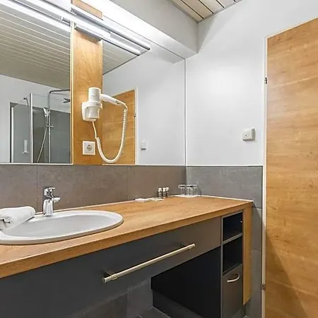 Reinisch Just Hotel 3*