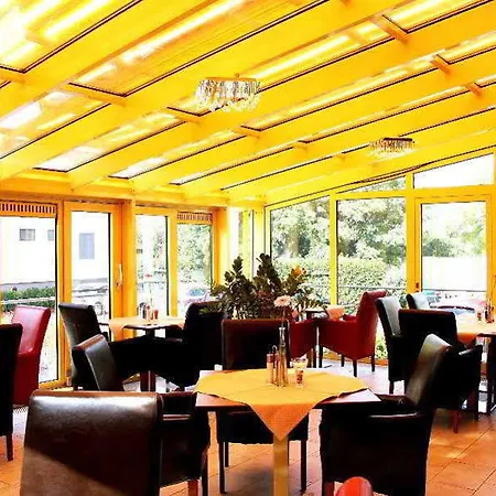 Ξενοδοχείο Das Reinisch Just Rooms 3*