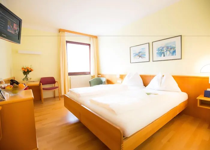 Hotel Das Reinisch Just Rooms 3*