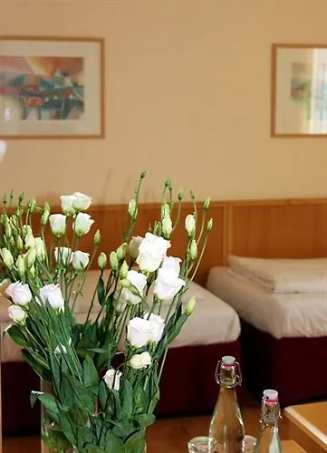 Hotel Das Reinisch Just Rooms 3*